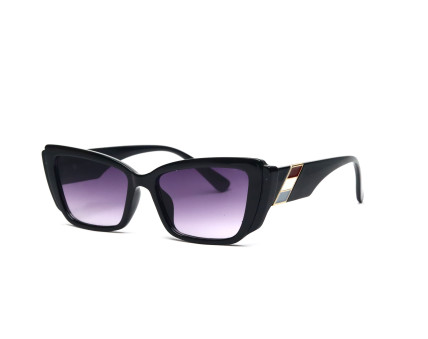 "The Enigma" | Bold Cat-Eye Sunglasses - Black with Multi-Tone Detail